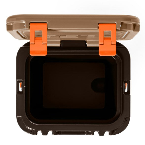 YETI ROADIE 24 2.0 Wetlands Camo