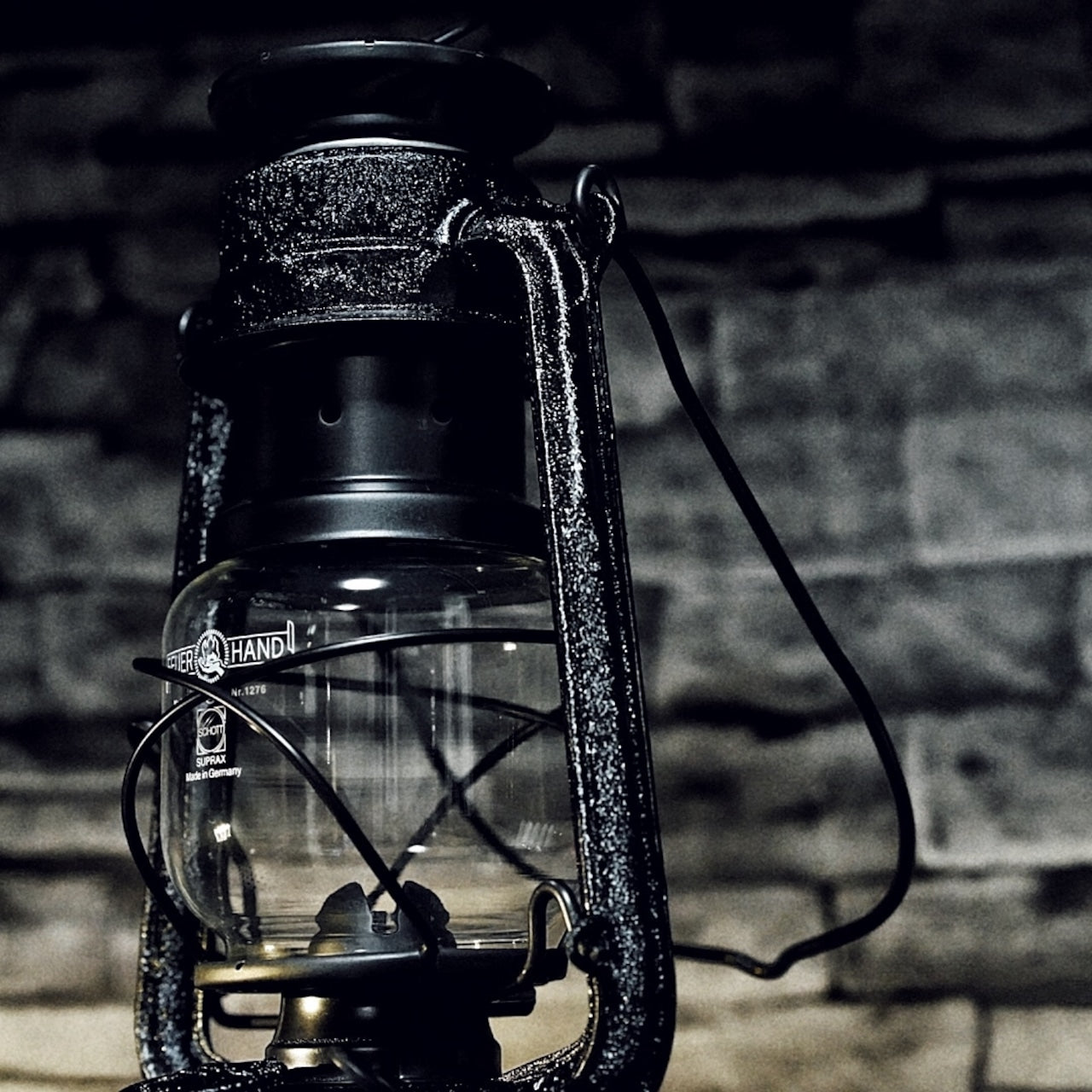 38 lights Black Base Design