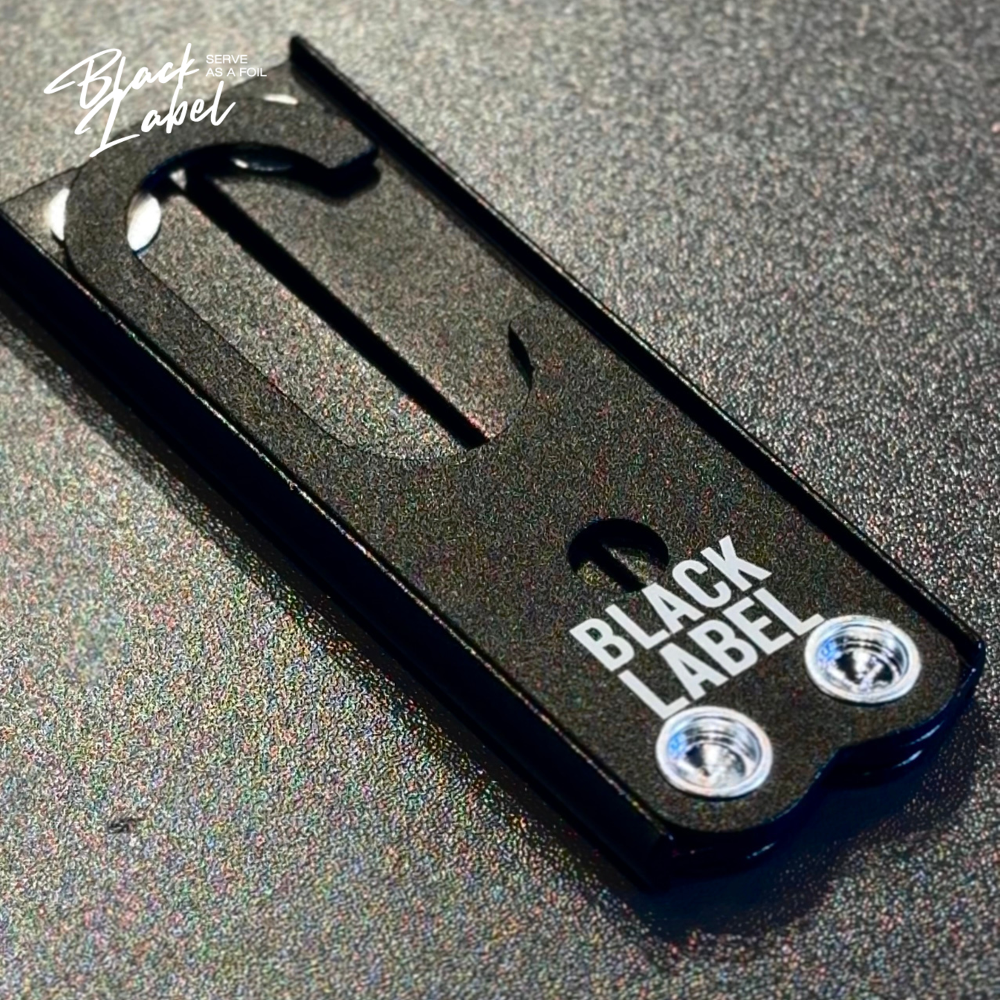 Pocket Hanger - Folding Aluminum / Black Label
