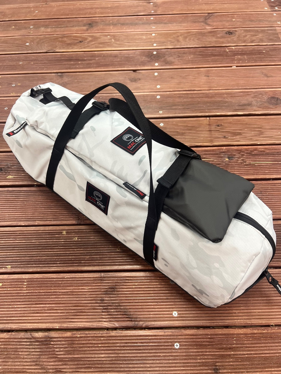 MacOne Alpine muticam M or L