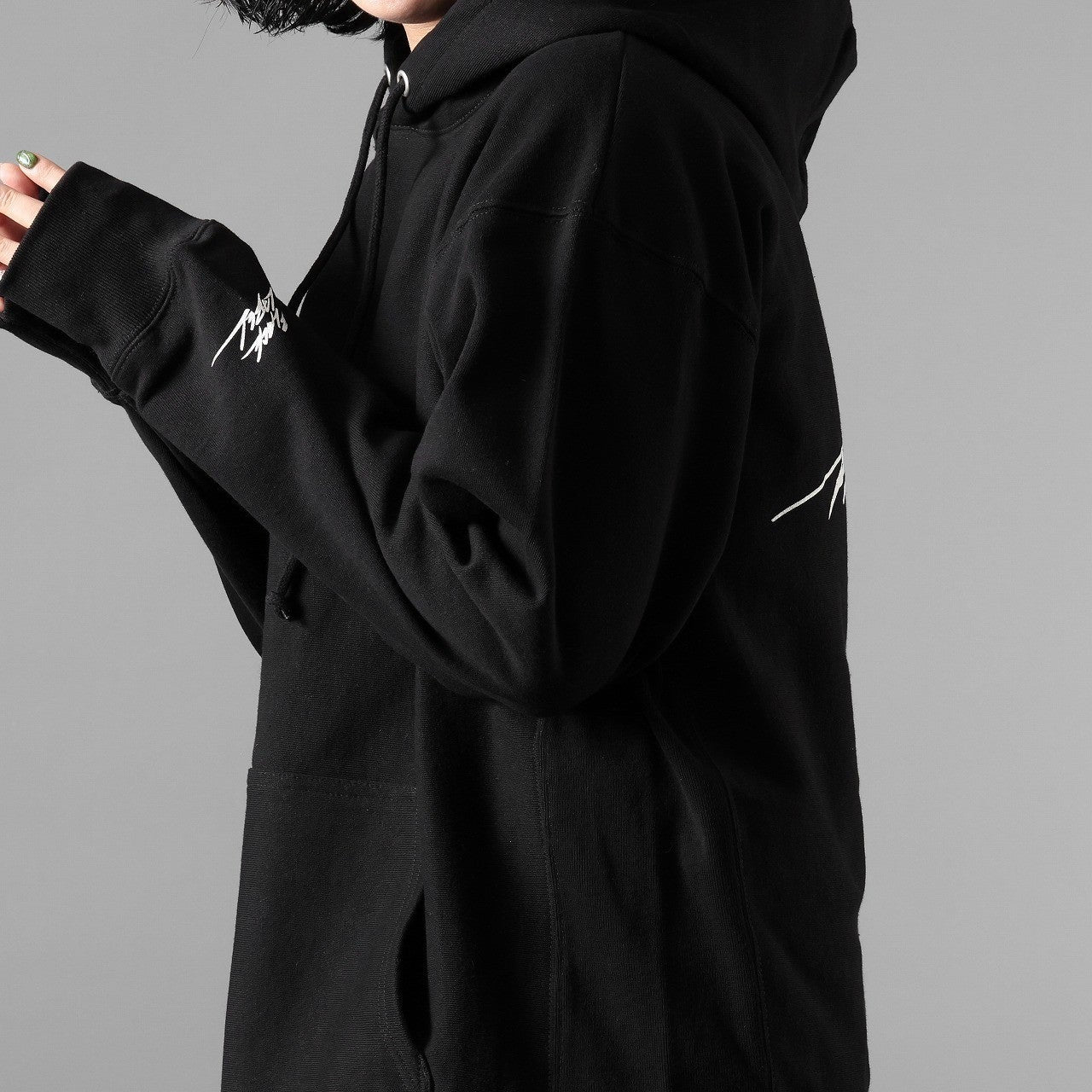FOIL SCRIPT HOODIE BLACK/WHITE – Black Label
