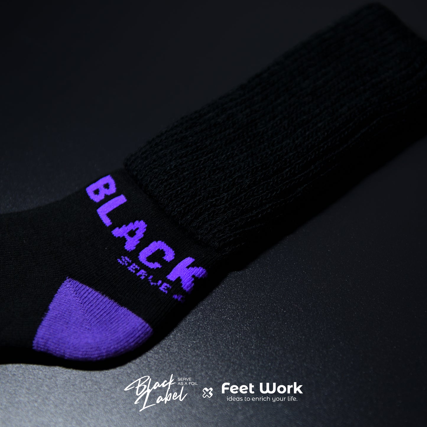 FOIL PILE CASHMERE SOCKS – Black / Violet