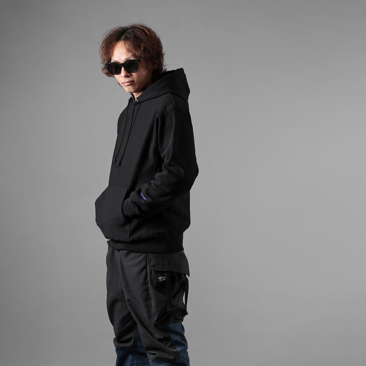 FOIL SCRIPT HOODIE BLACK/WHITE